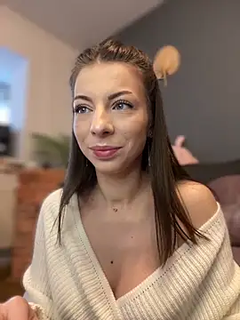 Mia Ethan online show from January 17, 6:04 am