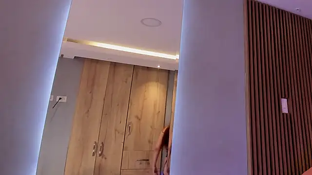 Eilin clio online show from March 11, 7:58 pm