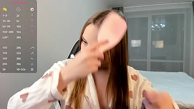 endlesssoffi online show from December 6, 7:12 pm