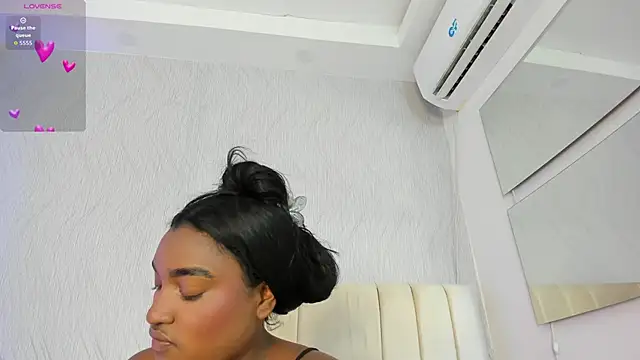 kayna gomez online show from September 28, 7:19 pm