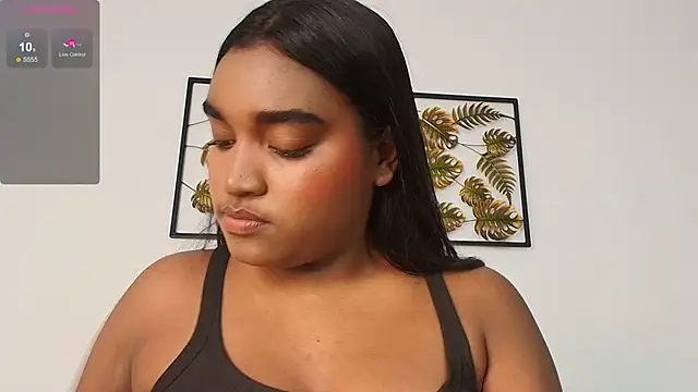 kayna gomez online show from November 7, 7:25 pm