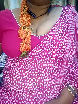 Snapshot of Sexy-Telugunayana2 chatting on December 10, 11:54 am Sexy-Telugunayana2 online show from December 10, 11:54 am