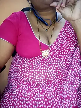 Snapshot of Sexy-Telugunayana2 chatting on December 18, 3:11 pm Sexy-Telugunayana2 online show from December 18, 3:11 pm