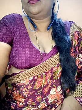 Snapshot of Sexy-Telugunayana2 chatting on December 24, 10:11 am Sexy-Telugunayana2 online show from December 24, 10:11 am