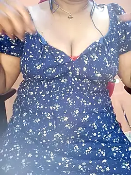 Snapshot of Sexy-Telugunayana2 chatting on January 19, 5:49 pm Sexy-Telugunayana2 online show from January 19, 5:49 pm