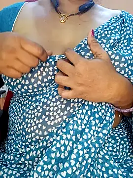 Snapshot of Sexy-Telugunayana2 chatting on February 6, 2:58 pm Sexy-Telugunayana2 online show from February 6, 2:58 pm