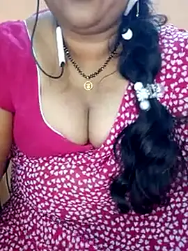 Snapshot of Sexy-Telugunayana2 chatting on March 14, 7:12 pm Sexy-Telugunayana2 online show from March 14, 7:12 pm