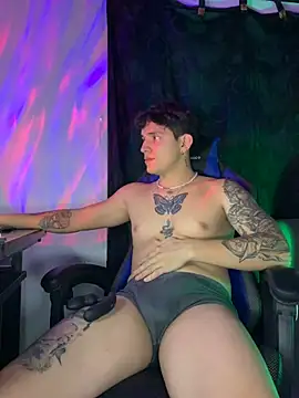 Aangelhot online show from February 19, 1:40 am