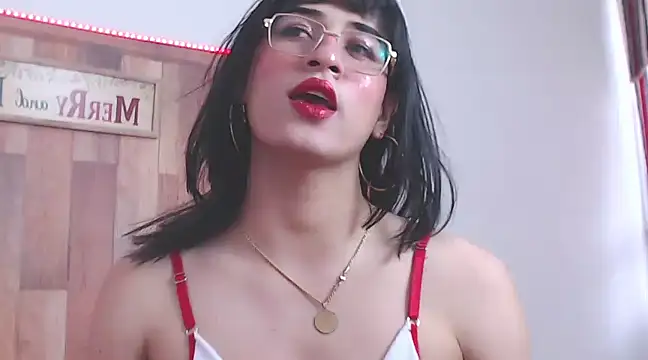 Raven Whisper online show from December 24, 7:44 pm