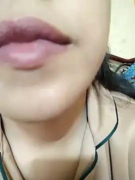 Anki-doll online show from February 2, 6:15 am