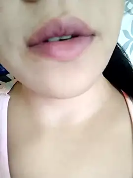 Anki-doll online show from October 4, 6:00 am