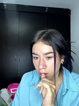 Im Valen Cute online show from December 3, 3:20 am