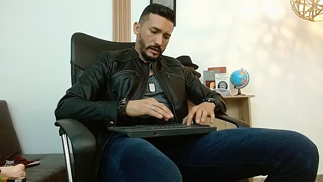 Reiko 85  online show from February 14, 12:41 am