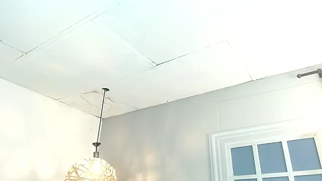 Reiko 85  online show from March 4, 8:05 pm