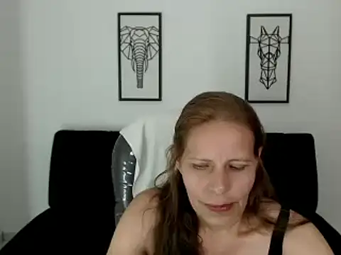 Milf karlye online show from February 21, 6:40 am