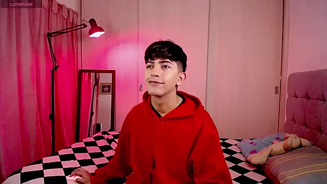 Snapshot of teobowny_ chatting on January 10, 2:23 pm teobowny online show from January 10, 2:23 pm