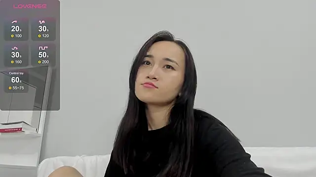 Snapshot of aenie chatting on December 15, 3:09 pm aenie online show from December 15, 3:09 pm