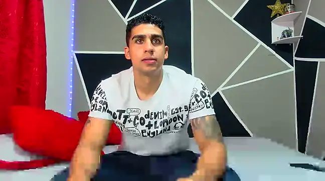 astrom greyy online show from January 10, 8:37 pm