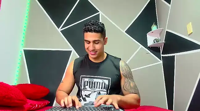 astrom greyy online show from March 7, 8:44 pm