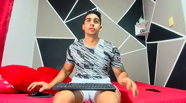 astrom greyy online show from March 10, 8:23 pm