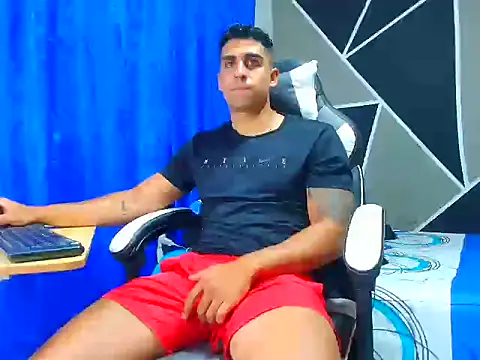 astrom greyy online show from September 26, 7:51 pm