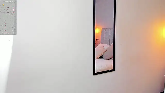 tutu milf online show from March 12, 7:06 pm