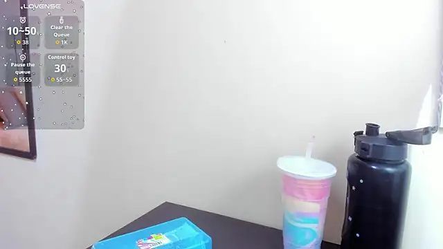 tutu milf online show from October 27, 7:07 pm