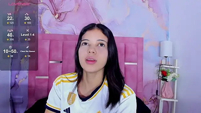 LizzMartin online show from February 27, 7:26 pm