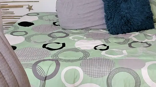 alinabozz1 online show from September 21, 10:44 pm