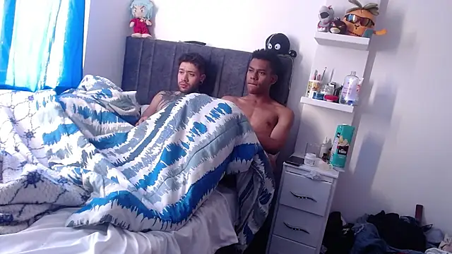 Snapshot of _tatho_perovich_ chatting on January 30, 1:21 pm tatho perovich online show from January 30, 1:21 pm