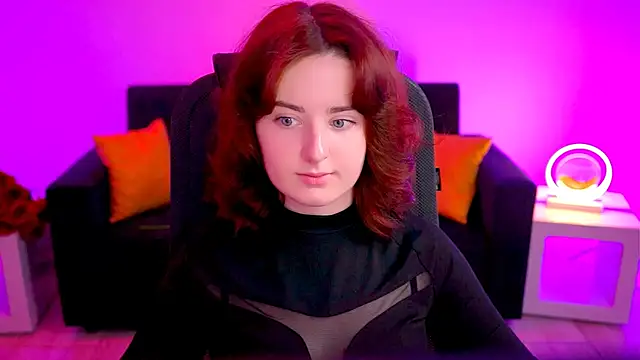 AnnTerry  online show from February 9, 6:16 pm