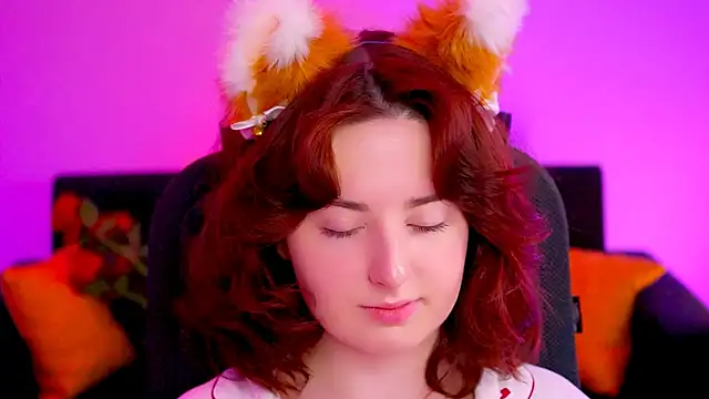 AnnTerry  online show from February 12, 11:29 am