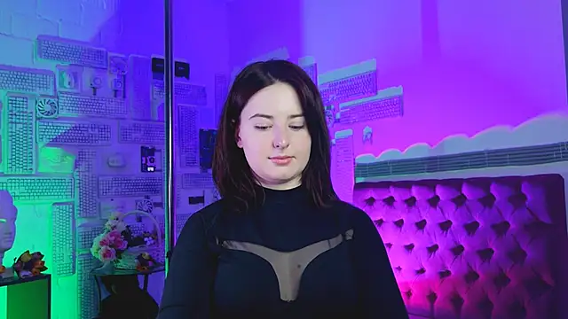 AnnTerry  online show from March 18, 7:53 pm