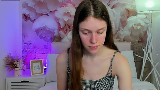 JaneBrowni online show from March 21, 1:12 pm