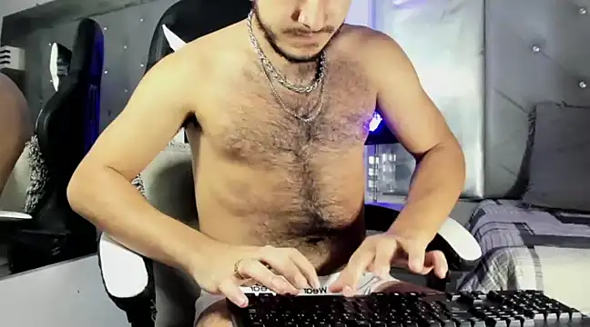 JuanDiegoKing online show from January 19, 1:32 am