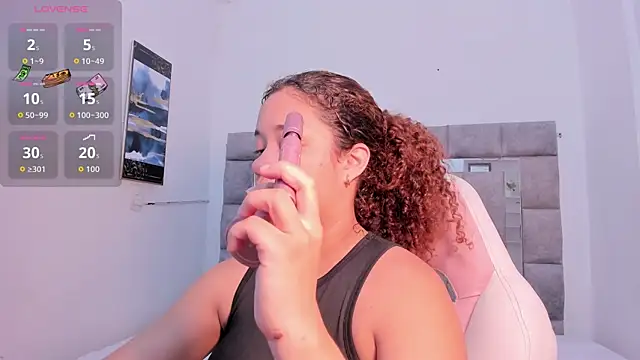 zulyjones online show from September 9, 11:54 am