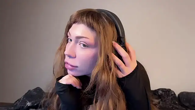 PaulaPratt online show from December 24, 7:39 am