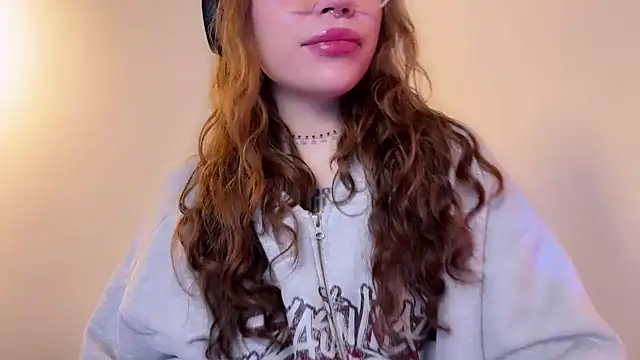 PaulaPratt online show from January 15, 3:22 am