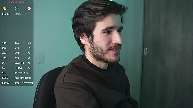 Tony Wylie online show from December 19, 6:12 am