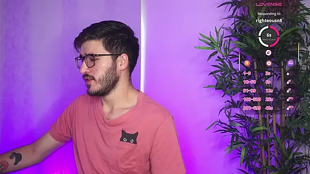 Tony Wylie online show from October 2, 12:23 pm