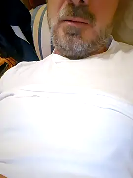 Snapshot of 1talianBeutifulCock chatting on December 7, 1:40 pm 1talianBeutifulCock online show from December 7, 1:40 pm