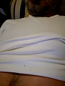 Snapshot of 1talianBeutifulCock chatting on December 8, 4:50 pm 1talianBeutifulCock online show from December 8, 4:50 pm