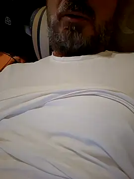 Snapshot of 1talianBeutifulCock chatting on January 17, 1:24 pm 1talianBeutifulCock online show from January 17, 1:24 pm