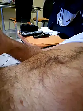 Snapshot of 1talianBeutifulCock chatting on February 9, 8:45 pm 1talianBeutifulCock online show from February 9, 8:45 pm