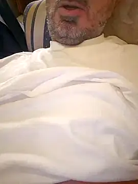 Snapshot of 1talianBeutifulCock chatting on October 27, 1:15 pm 1talianBeutifulCock online show from October 27, 1:15 pm