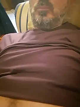 Snapshot of 1talianBeutifulCock chatting on November 4, 12:59 pm 1talianBeutifulCock online show from November 4, 12:59 pm