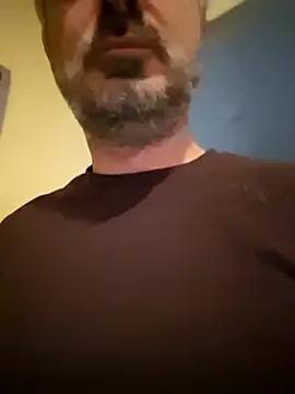 Snapshot of 1talianBeutifulCock chatting on November 28, 8:17 am 1talianBeutifulCock online show from November 28, 8:17 am