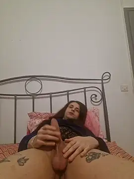 perla97 online show from December 11, 8:18 pm