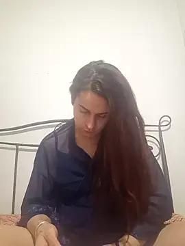 perla97 online show from December 18, 9:40 pm