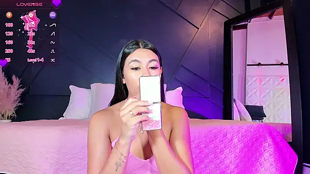 Emilyh  online show from January 27, 11:11 am